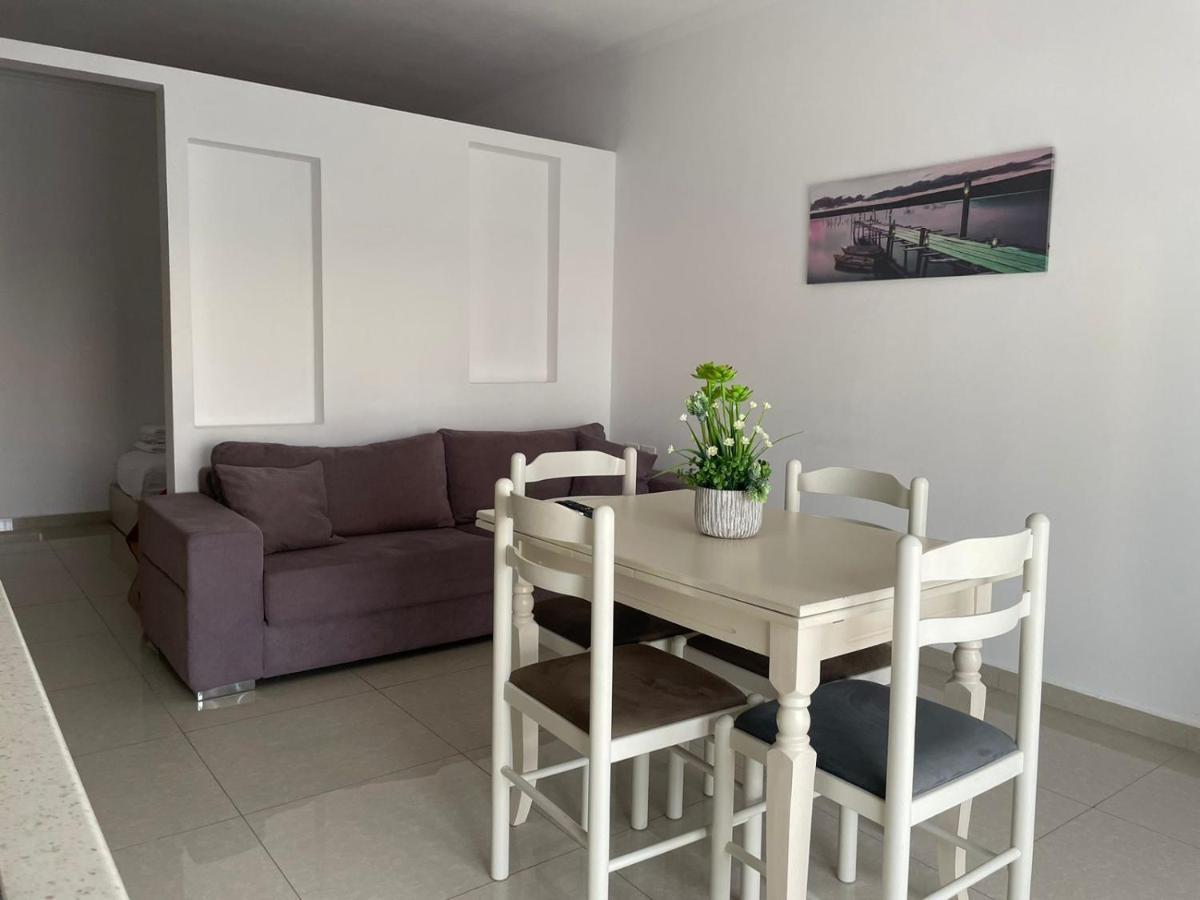 Kraal Apartments Vlore Ngoại thất bức ảnh