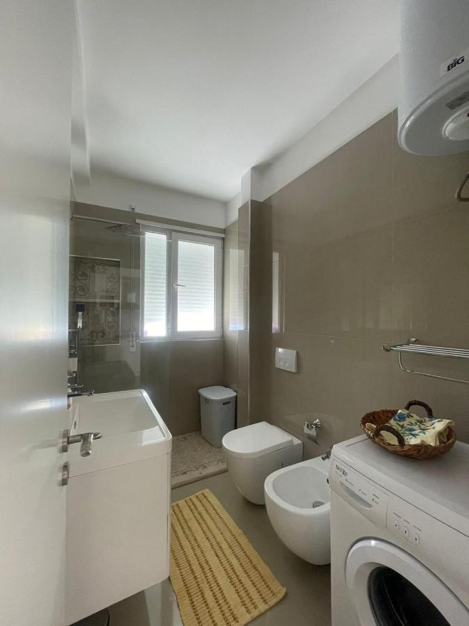 Kraal Apartments Vlore Ngoại thất bức ảnh