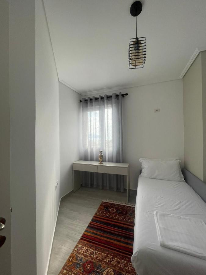 Kraal Apartments Vlore Ngoại thất bức ảnh